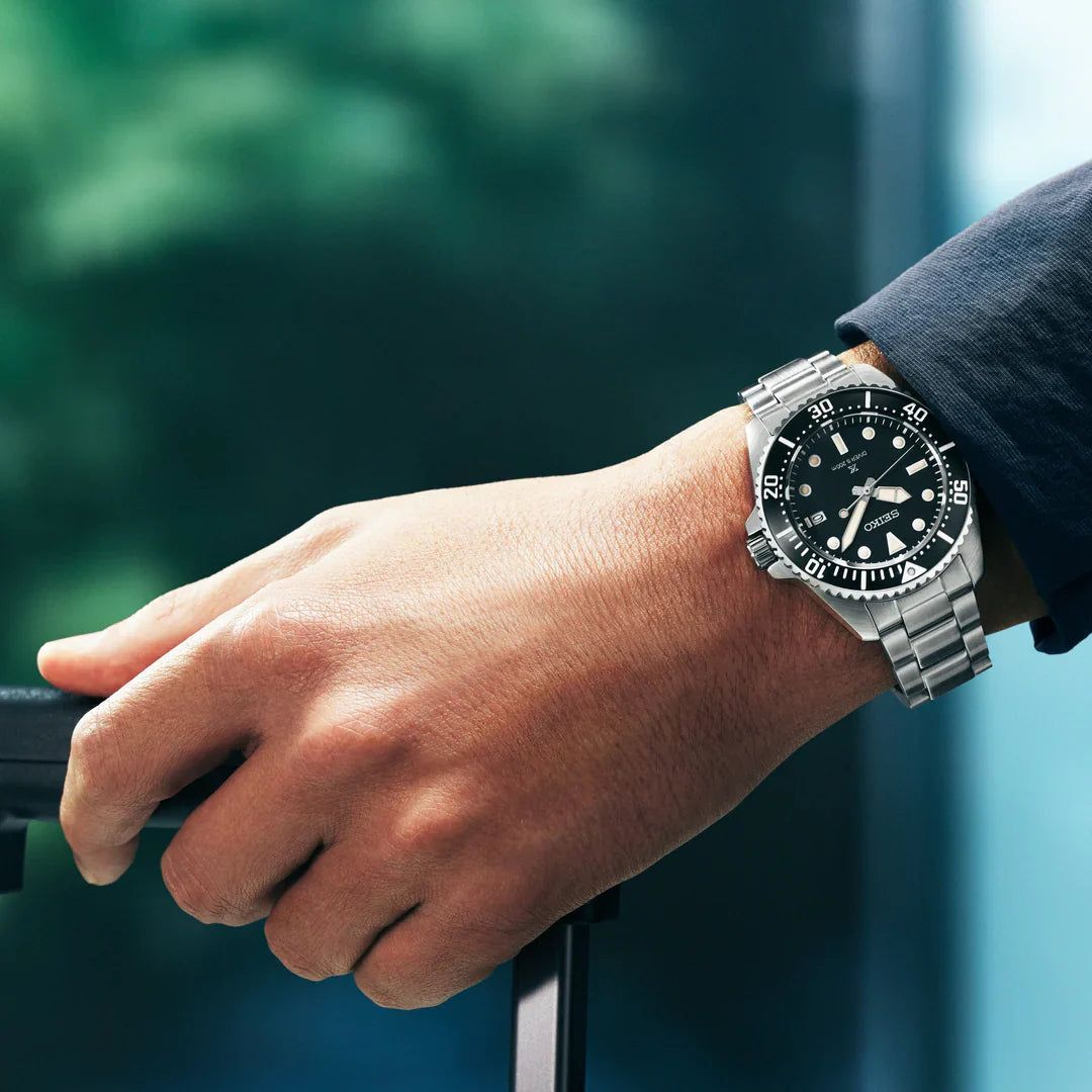 Seiko Prospex SNE597P1 Solar Diver’s Watch – 41 mm Black Dial with Stainless Steel Bracelet