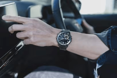 EDIFICE MENS SOSPENSIONE ECB-40DC-1A